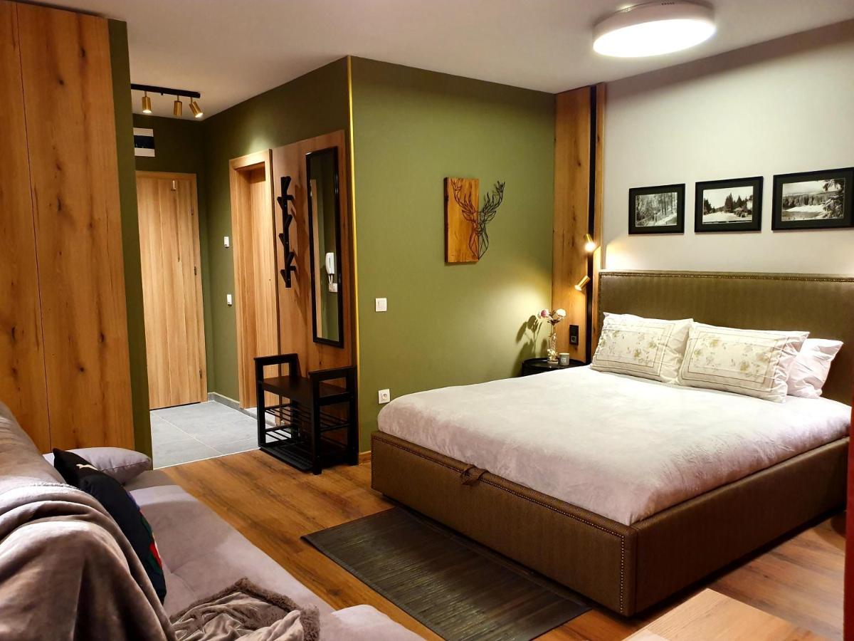 Pinewood Ang Luxurious Apartment A32 โบโรเวทส์ ภายนอก รูปภาพ