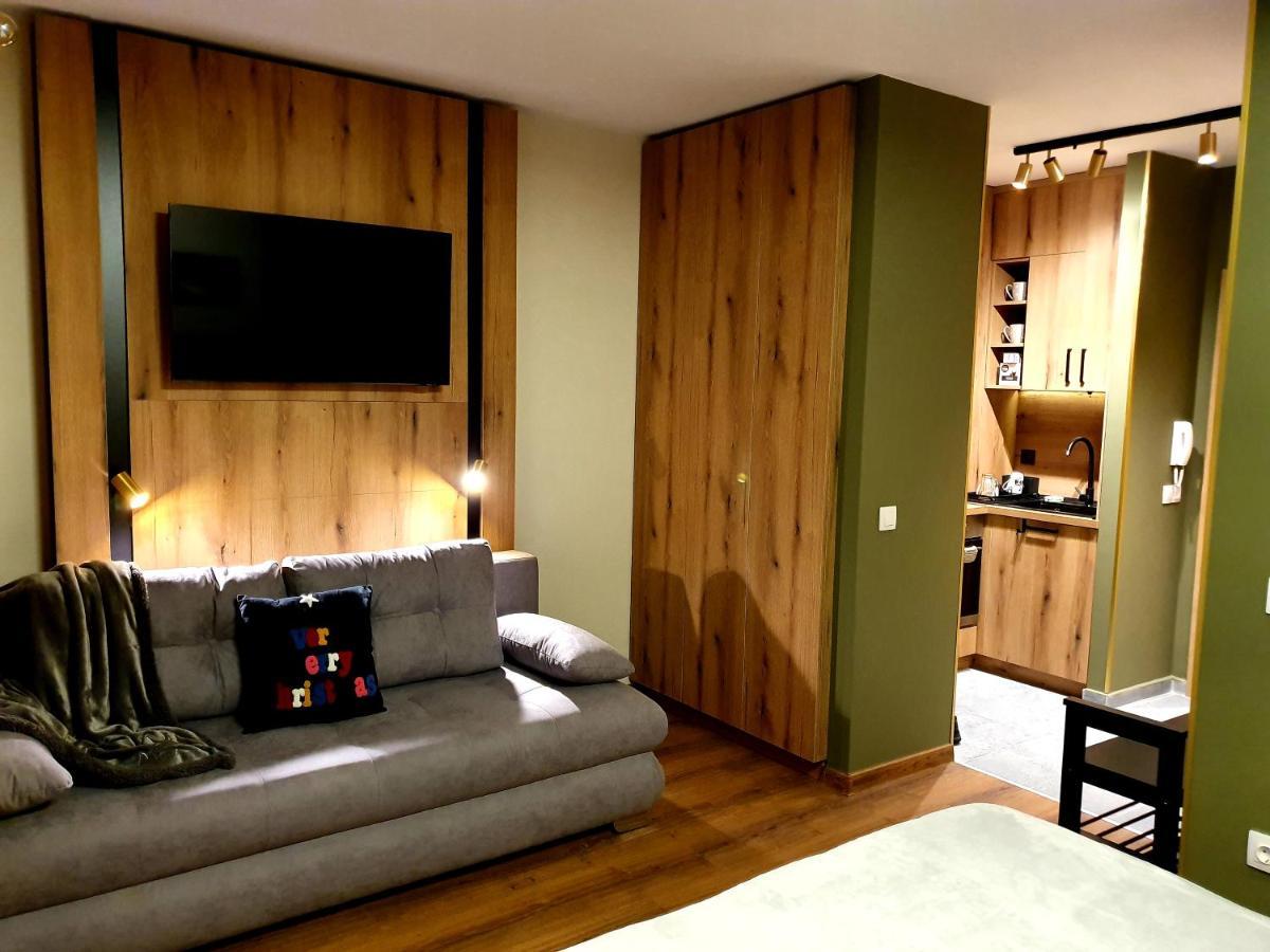 Pinewood Ang Luxurious Apartment A32 โบโรเวทส์ ภายนอก รูปภาพ