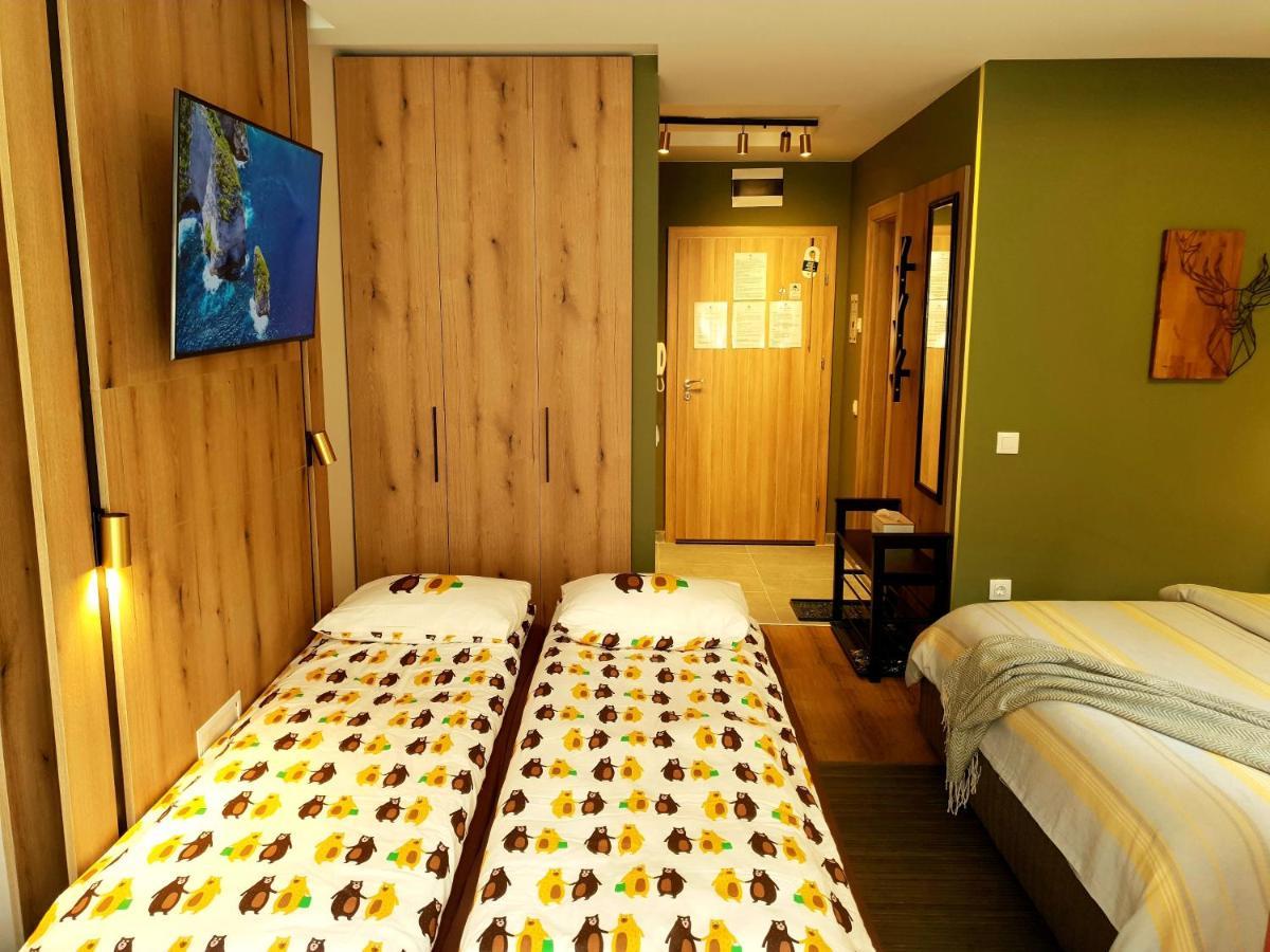 Pinewood Ang Luxurious Apartment A32 โบโรเวทส์ ภายนอก รูปภาพ