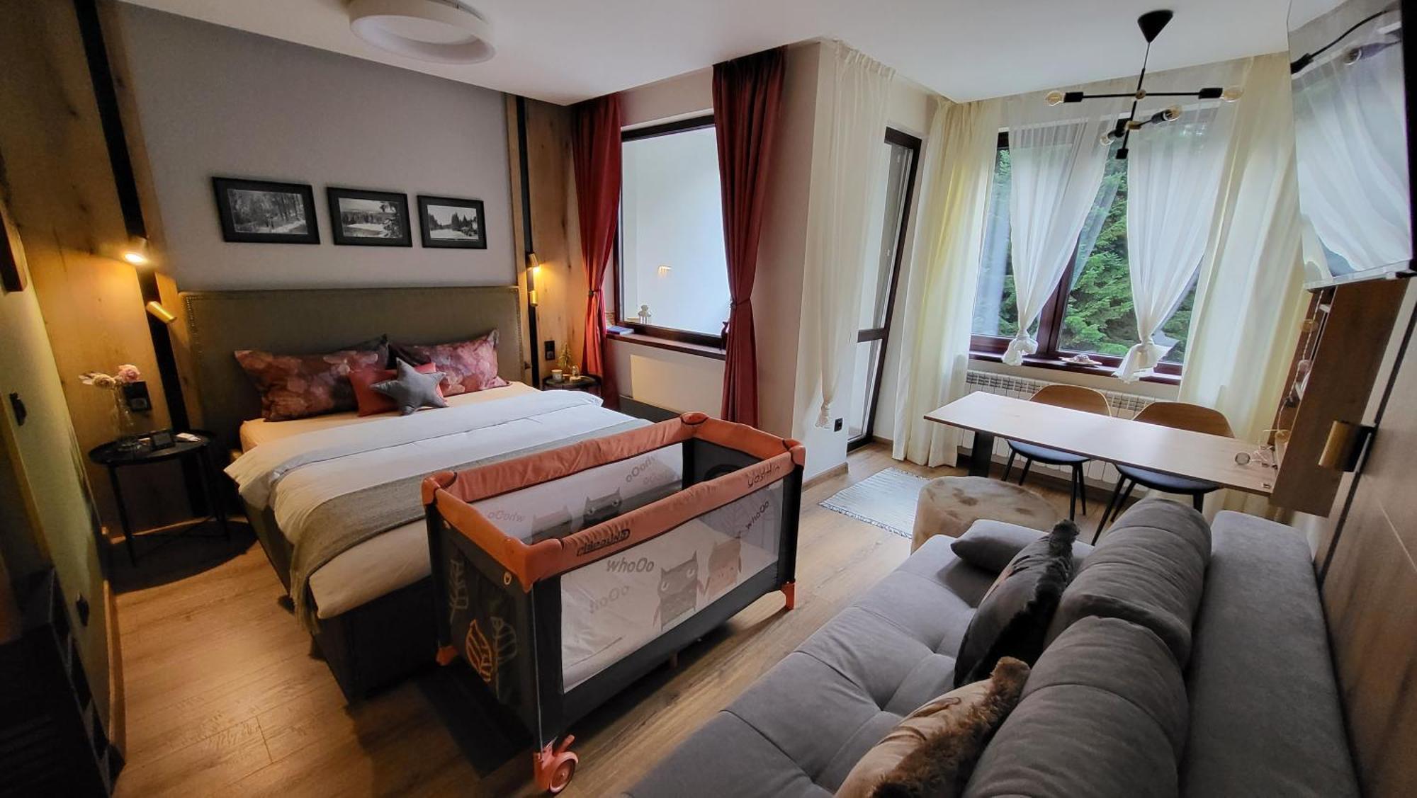 Pinewood Ang Luxurious Apartment A32 โบโรเวทส์ ภายนอก รูปภาพ